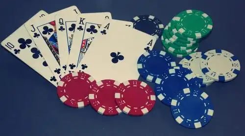 Ilustrasi layanan sportsbook dan kasino live besok4d di Indonesia